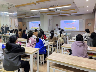 合江博雅教育信息咨詢服務(wù) 開展預(yù)防踩踏應(yīng)急教育培訓(xùn)，筑牢安全防線